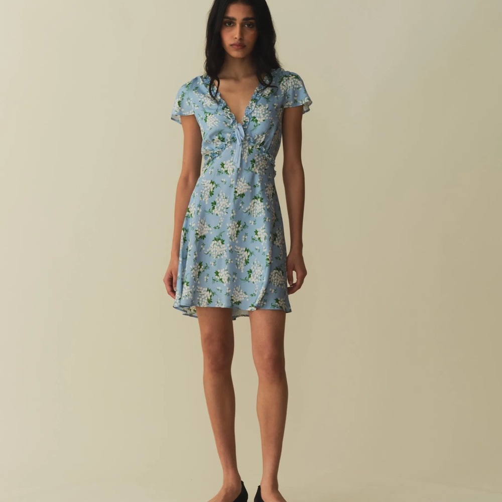 DOEN TAYLA DRESS -- SKY MAY BELL FLORAL
SKY MAY BELL FLORAL / XL